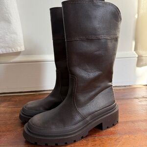 Zara brown distressed effect rubber sole boots | size 7.5 / 38